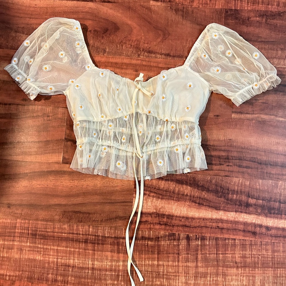 Bought in Hawaii Mahina Brand Sheer Cream Floral Top with Daisies